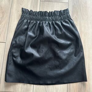 H&M Black Faux Leather Mini Skirt - Size 4